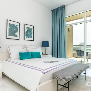 Dream - Bay Square Apartment Dubai