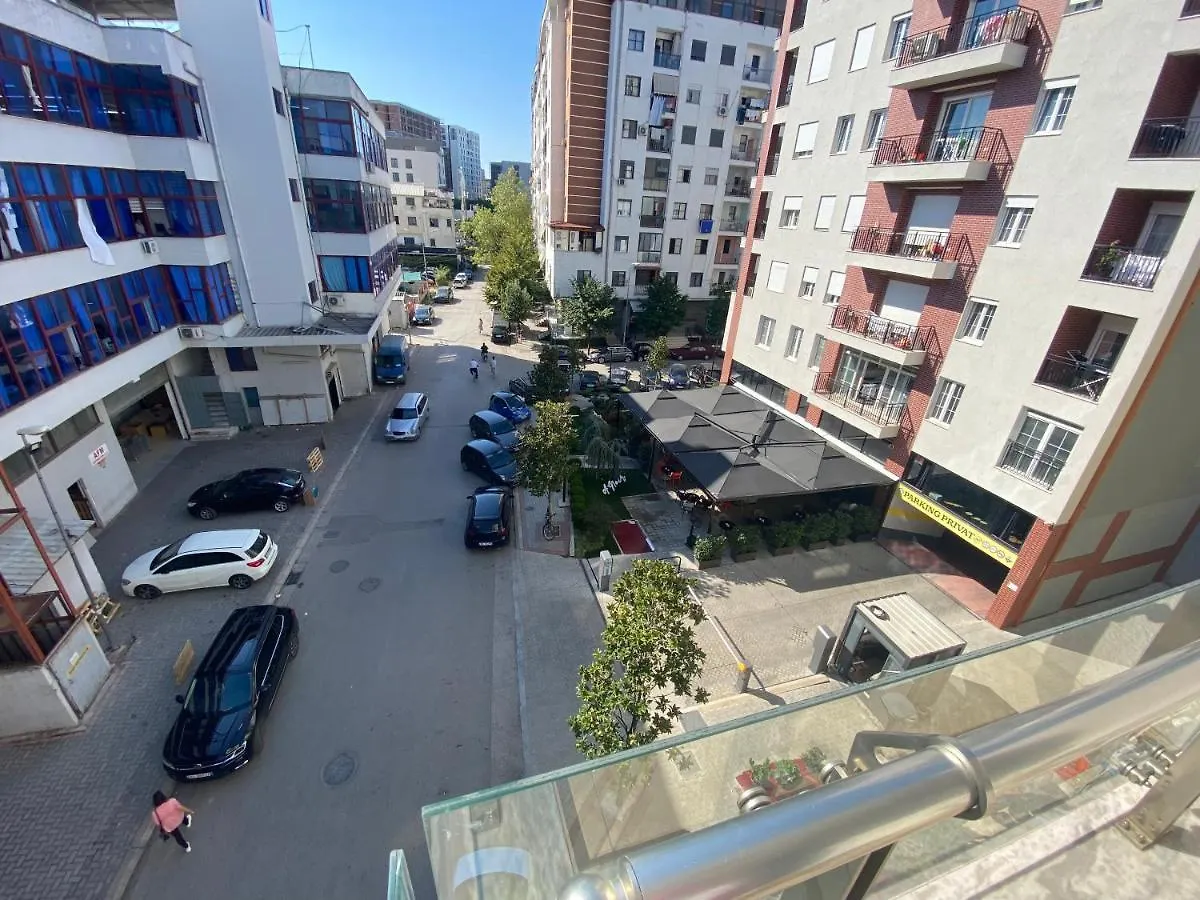 Lovely Apartment Τίρανα 0*,  Αλβανία